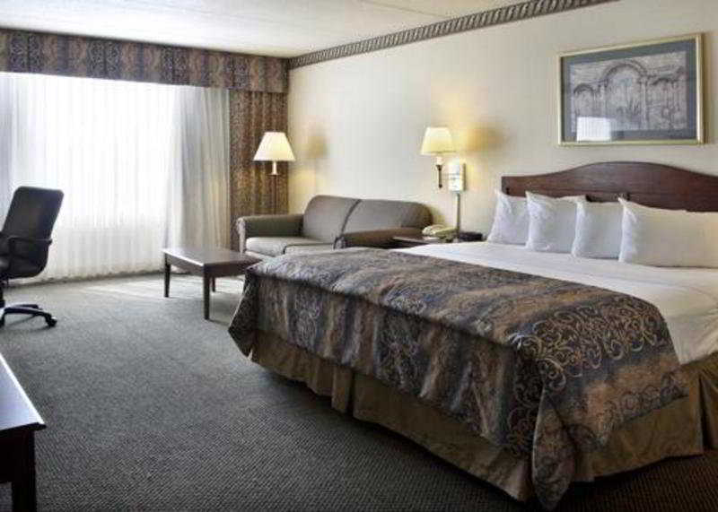 Quality Hotel Essington Esterno foto